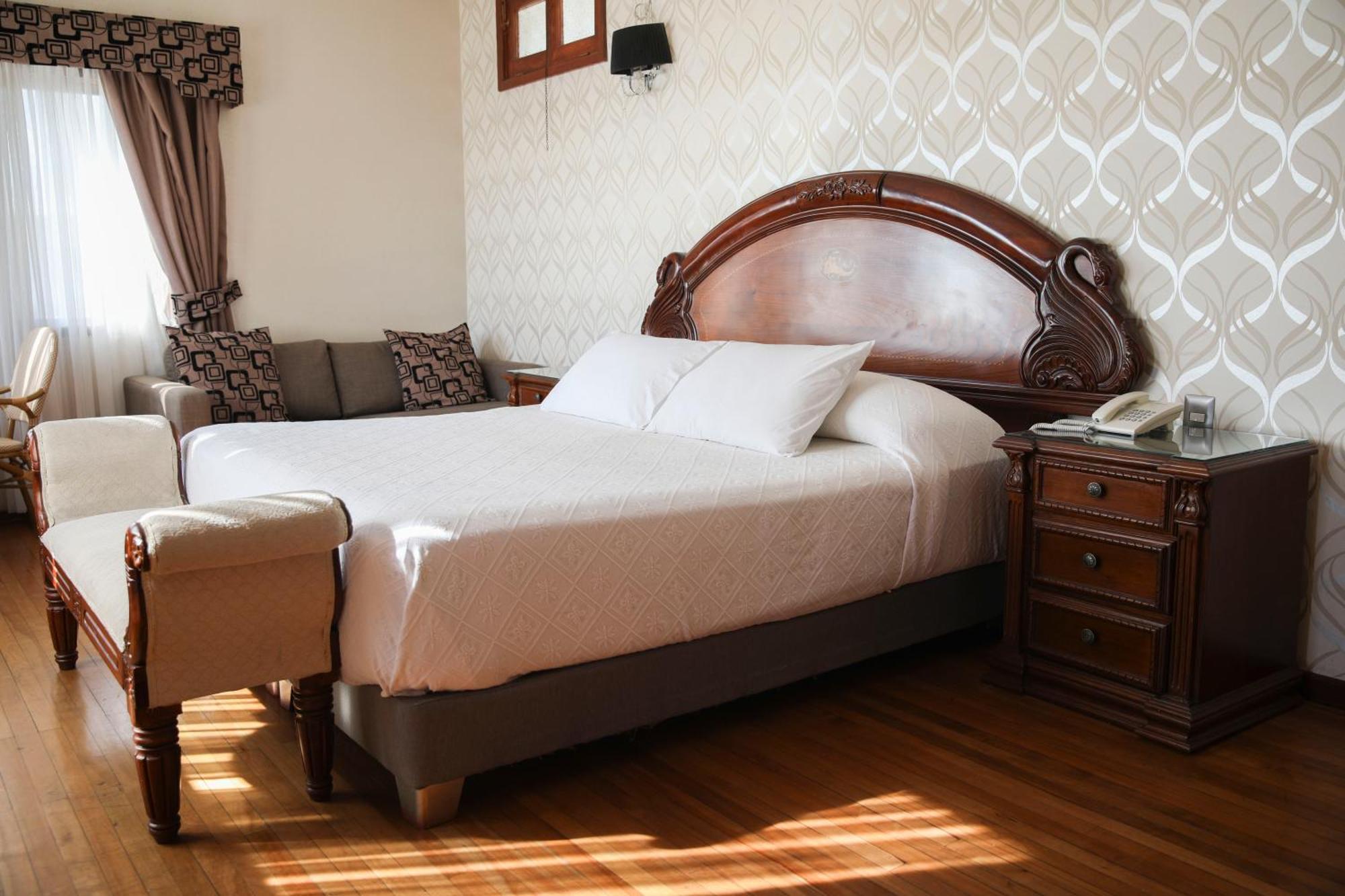 Vista Velero 3*